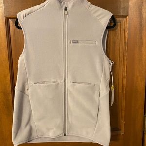 Figs vest NWT